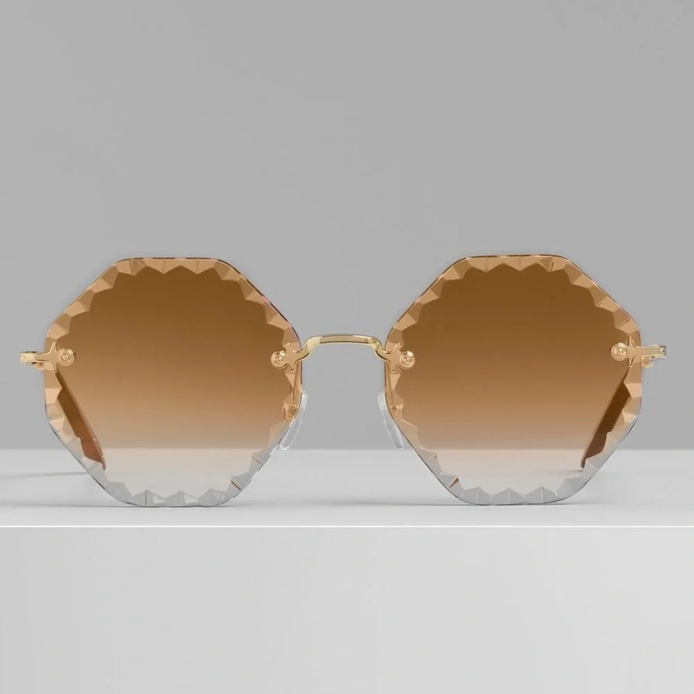 Designers Brands For Customers That Love To Wear Casual and Elegant Accessories